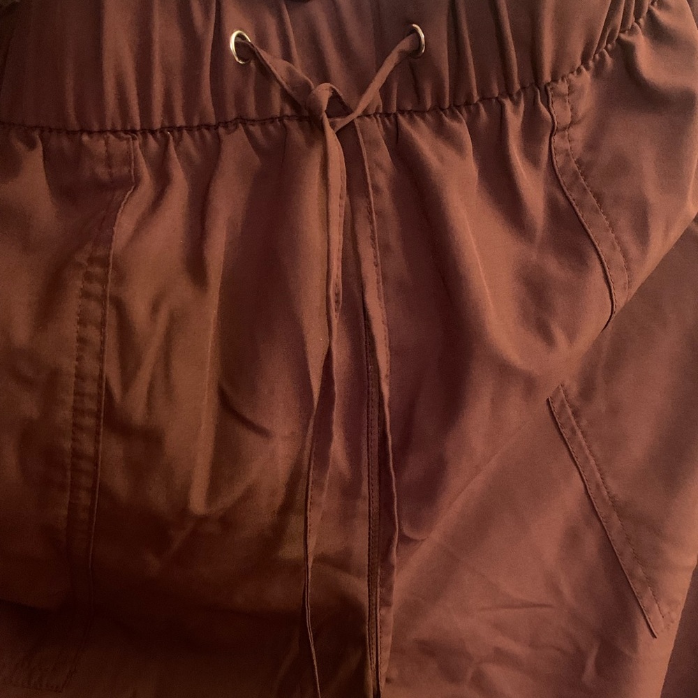 Old Navy NWOT Active Capris